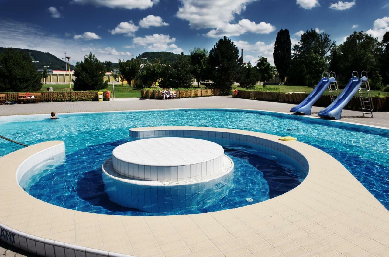 Aqua Hotel Decin Extérieur photo